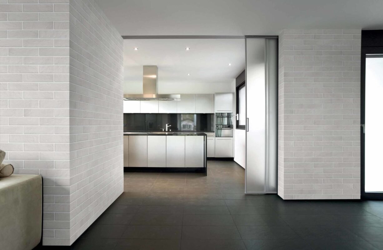 PIASTRELLE-RIVESTIMENTO-GRES-BAGNO-PORCELLANATO-ROMA (17)
